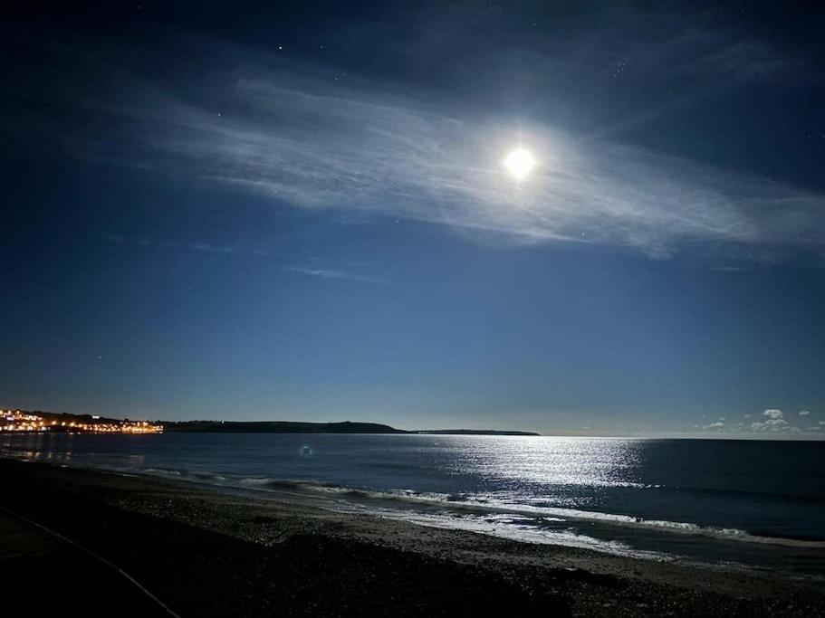 Villa Seagrass A Luxurious Gem By The Sea Youghal Exterior foto